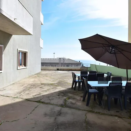 Apolonia Terrace - Lisbonbreaks * Lisbona